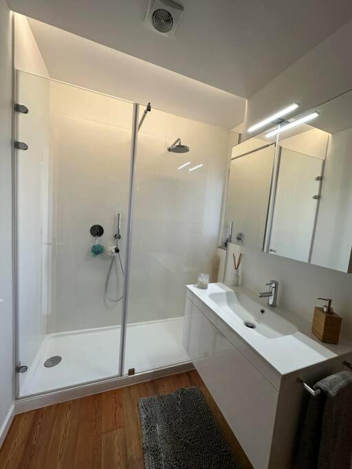 Feel The Ocean Design Apartment Патайас Екстериор снимка